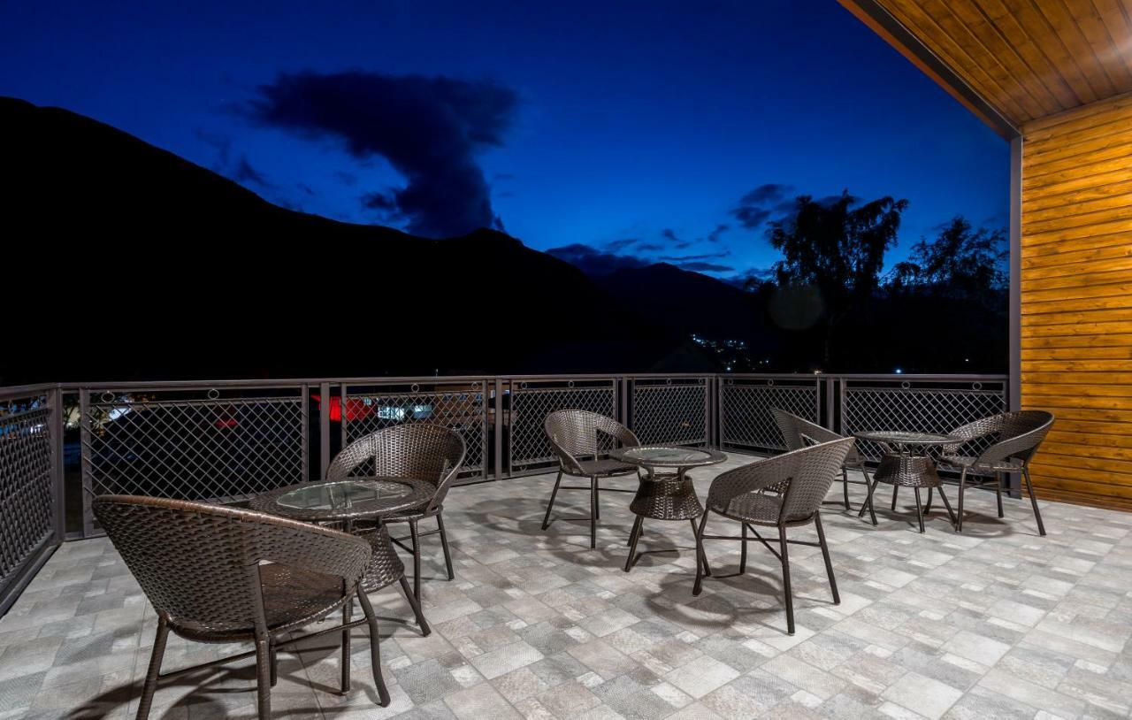 Travel Inn Kazbegi Экстерьер фото