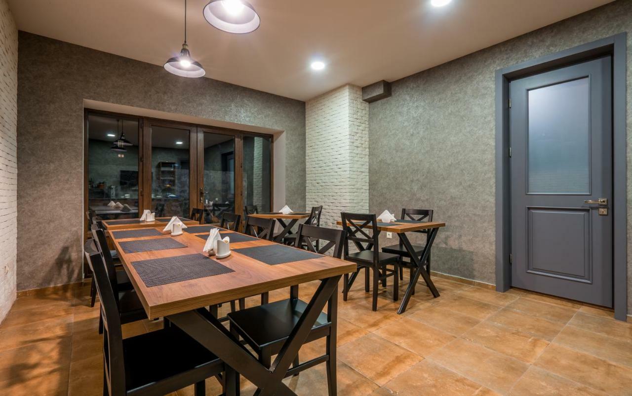 Travel Inn Kazbegi Экстерьер фото