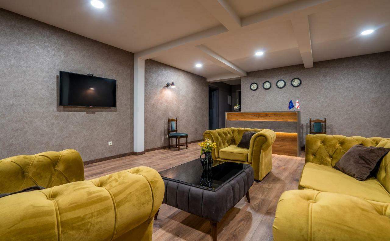 Travel Inn Kazbegi Экстерьер фото
